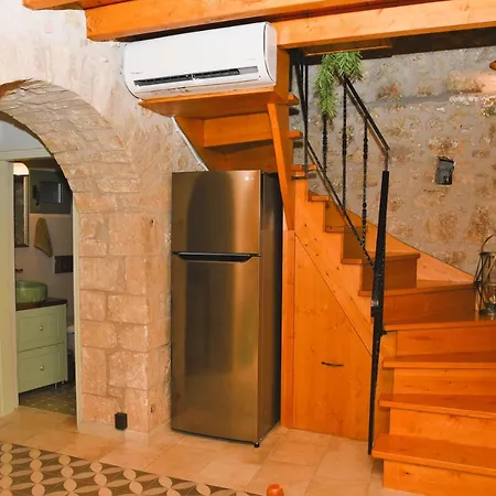 La Casa Di Bella.Ένα Πέτρινο Σπίτι Με Barbecue *