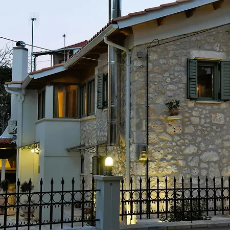 La Casa Di Bella.Ένα Πέτρινο Σπίτι Με Barbecue * Karia (Lefkada)